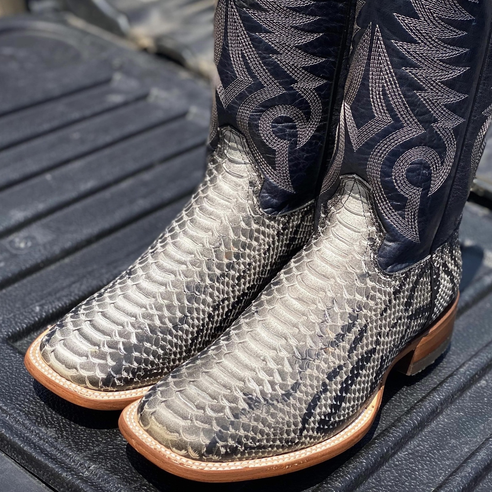 alfa western wear python boots