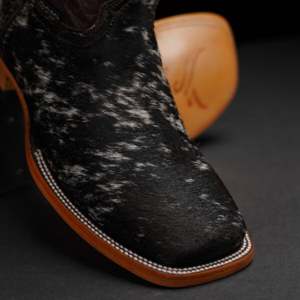 Genuine Cowhide – Square Toe