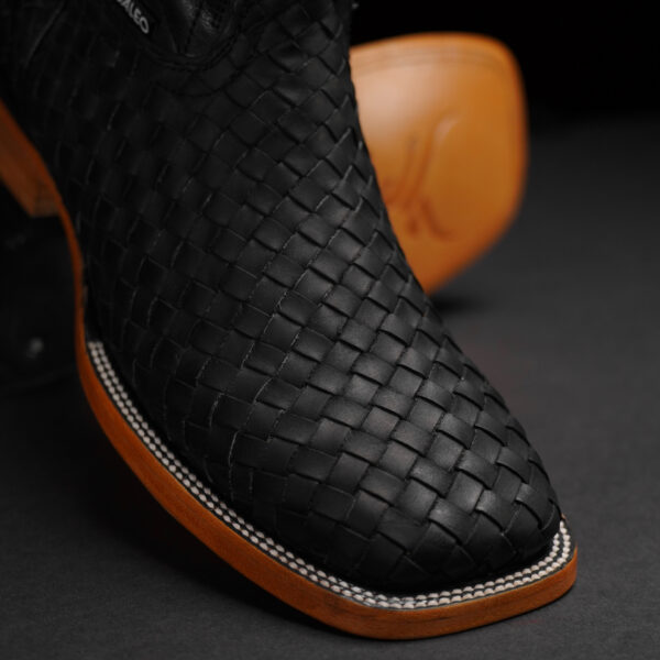 Black Basketweave – Square Toe