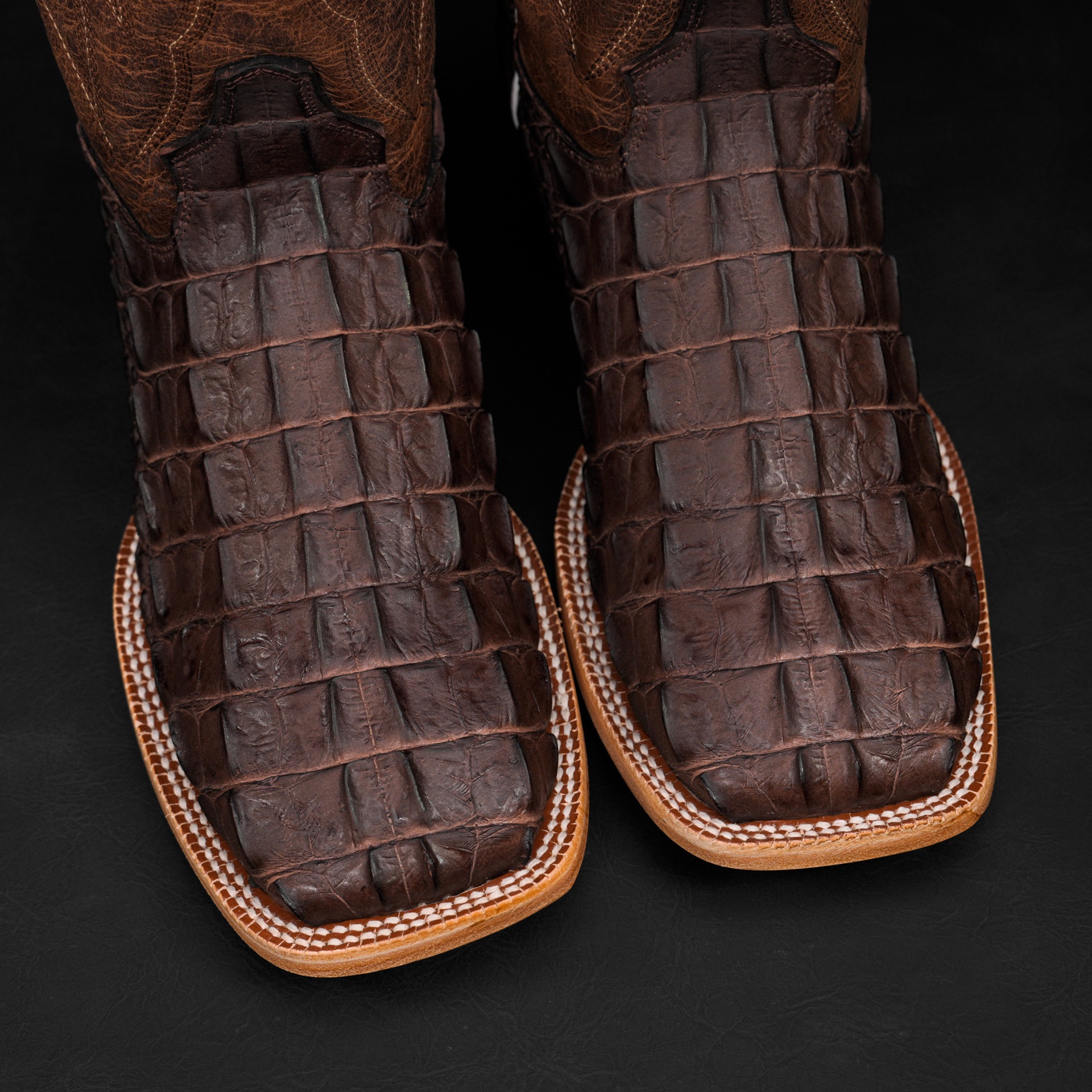 Brown American Alligator Hornback - Square Toe - Image 3
