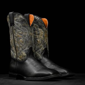 Black Bullhide - Square Toe