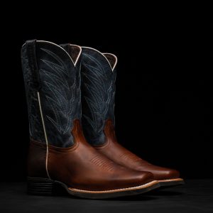 Flyweight Brown Cowhide – Heritage Square Toe