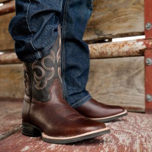Flyweight Brown Bullhide - Heritage Square Toe