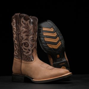 Flyweight Natural Honey Cowhide – Heritage Square Toe