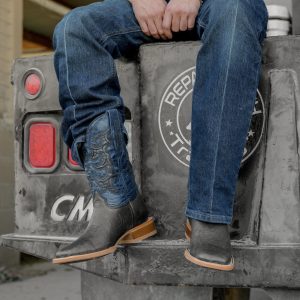 Black Bullhide - Arena Square Toe