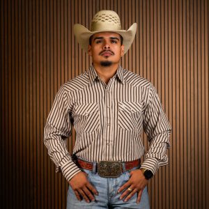 The Cattleman Long Sleeve Pearl Snap Button Up Shirt
