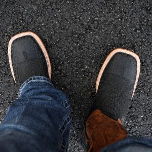Black Bull Neck - Arena Square Toe